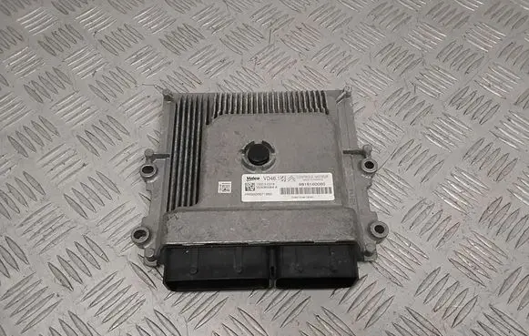 Peugeot 2008 I Engine control unit/module 9818160080