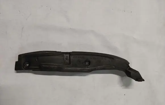 Audi A8 S8 D3 4E Fender foam support/seal 4E0821112A