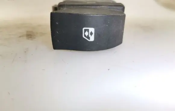 Renault Espace - Grand espace IV Electric window control switch 2808202