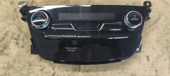 Nissan Murano Z52 Climate control unit 275009UC1C VPFASH18C612GA GA94F0186