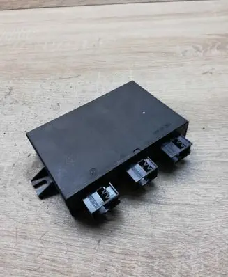 BMW 5 E39 Parking PDC control unit/module 8985500