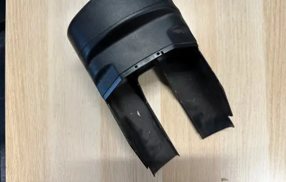 Mercedes-Benz A W176 Steering wheel column trim A2469008417