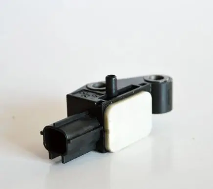 Audi A6 S6 C6 4F Airbag deployment crash/impact sensor 4F0959651