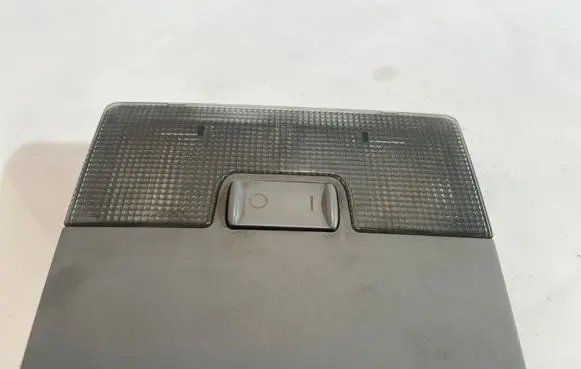 Audi A6 S6 C5 4B Front seat light 4B0947105