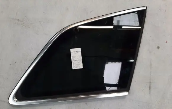 Audi Q7 4M Rear side window