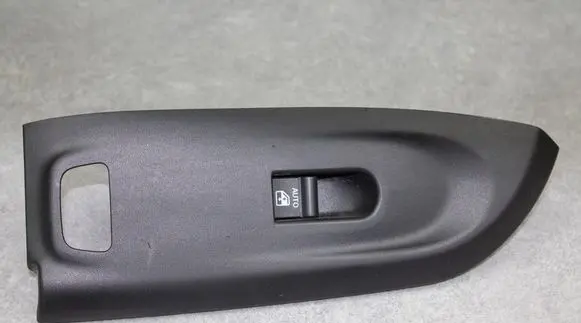 Fiat 500X Electric window control switch 07356331540