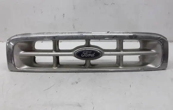 Front bumper upper radiator grill