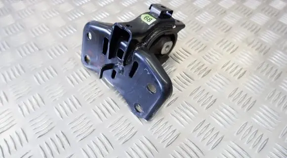 Toyota Auris E180 Engine mount bracket 123720T290