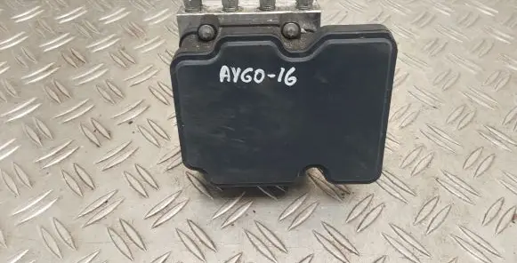 Toyota Aygo AB40 ABS Pump 445400H070