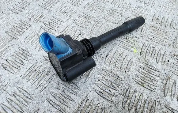 High voltage ignition coil