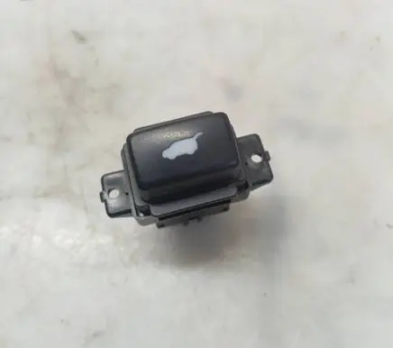 Honda Accord Tailgate opening switch M20419 HD27 HZSS6A2
