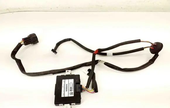 Nissan X-Trail T32 Light module LCM 3550017938