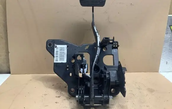 Peugeot 508 Brake pedal 9807780880 9808827380