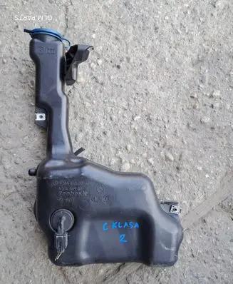 Mercedes-Benz C W204 Windshield washer fluid reservoir/tank A2048601560