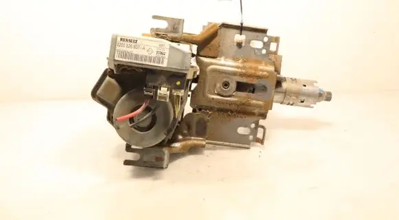 Renault Clio III Power steering pump 8200826807-A