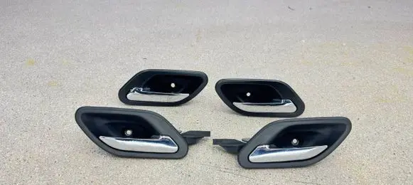 BMW 5 E39 Front door interior handle 8226050 8226049 7032926