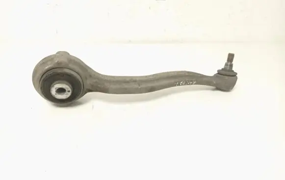 Mercedes-Benz C W204 Front lower control arm/wishbone A2043304311