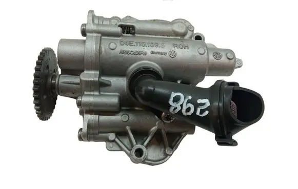 Volkswagen Caddy Oil pump 04E115109S