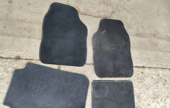 Volkswagen Crafter Car floor mat set 2328579