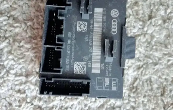 Audi A4 S4 B8 8K Door control unit/module 8t0959792M