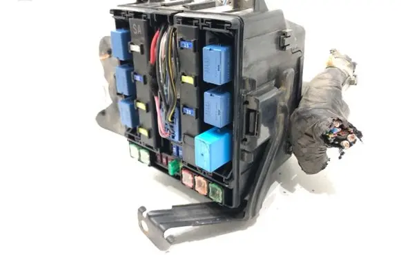Suzuki Grand Vitara II Fuse box set