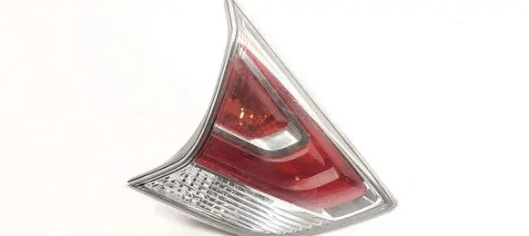 Nissan X-Trail T32 Tailgate rear/tail lights 