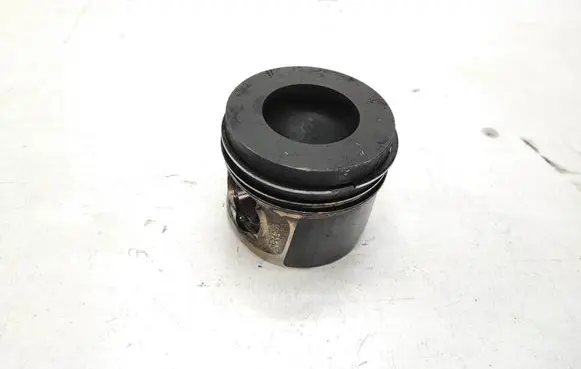 BMW 1 E81 E87 Piston 0480ZU