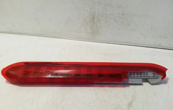 Nissan Navara D23 Third/center stoplight W1893