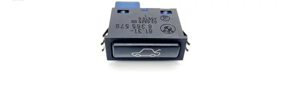 BMW 5 E39 Tailgate opening switch 61318365579