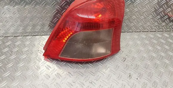 Toyota Yaris Rear/tail lights 815500D110