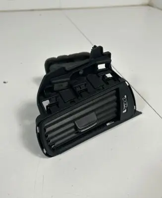 Audi A7 S7 4G Dashboard side air vent grill/cover trim 4G1820901