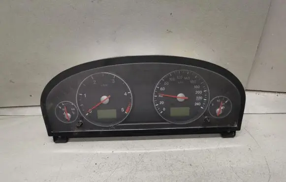 Ford Mondeo Mk III Speedometer (instrument cluster) 3S7T10849JC 3S7F10841