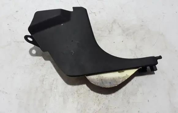 Renault Clio V Front sill trim cover 768365638R