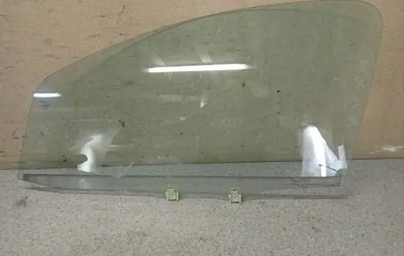 Toyota Aygo AB10 Sliding door window/glass 