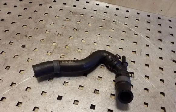 Volkswagen Transporter - Caravelle T5 Engine coolant pipe/hose 7H0122157H