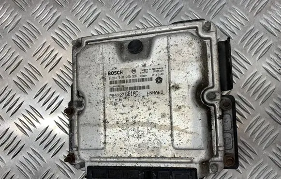 Chrysler Grand Voyager IV Engine control unit/module P04727661AC 28SA5130 0281010290