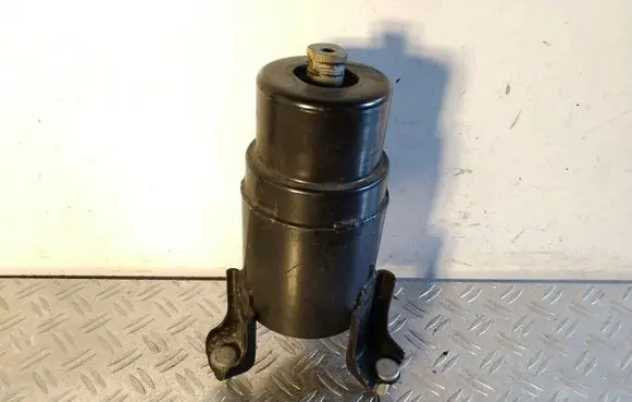 Lexus RX 450H Engine mount bracket