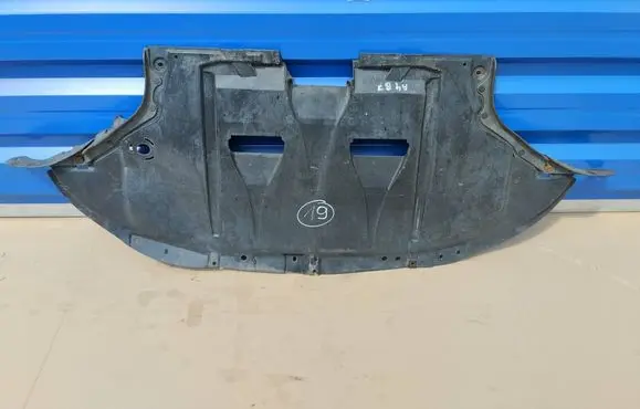 Audi A4 S4 B7 8E 8H Engine splash shield/under tray 8E0863823M 821AK 821AN