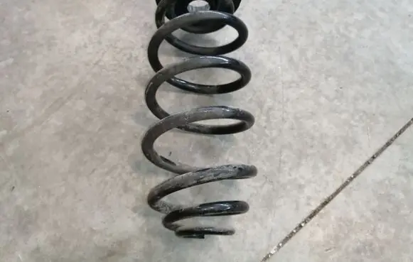 Opel Cascada Rear coil spring