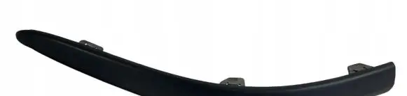 Rear bumper trim bar molding
