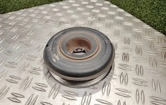 Crankshaft pulley