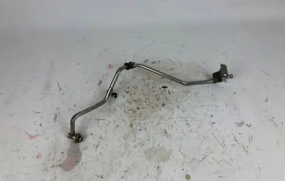 Coolant pipe/hose