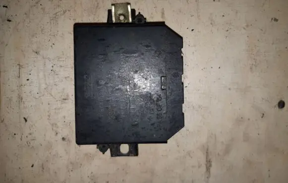 Ford Mondeo Mk III Parking PDC control unit/module 337J15K866AA