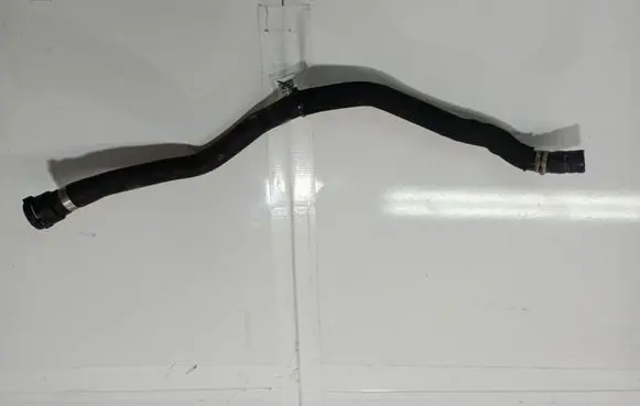 BMW 3 E90 E91 Engine coolant pipe/hose 