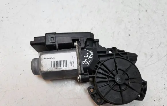 KIA Pro Cee'd I Front door window regulator motor