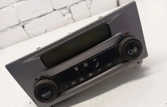 Renault Laguna II Climate control unit 8200001901C 52485201 HLS13C17