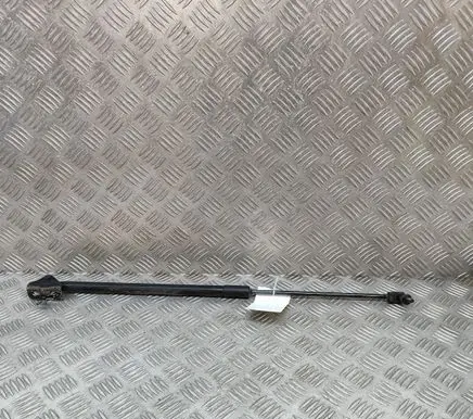 KIA Xceed Tailgate/trunk strut/damper