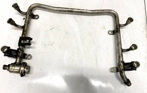 Fuel main line pipe
