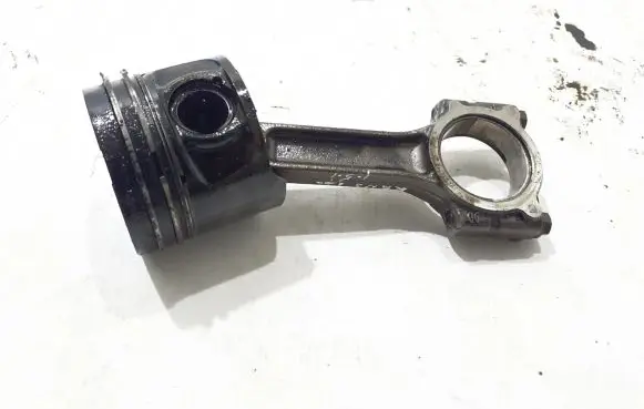 Renault Kangoo II Piston with connecting rod 120A11104R