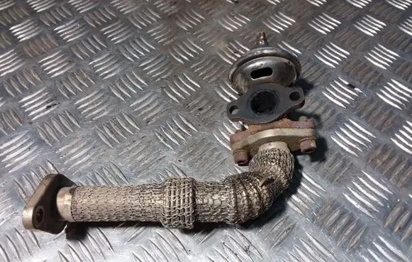 Ford Galaxy EGR valve 028131501E